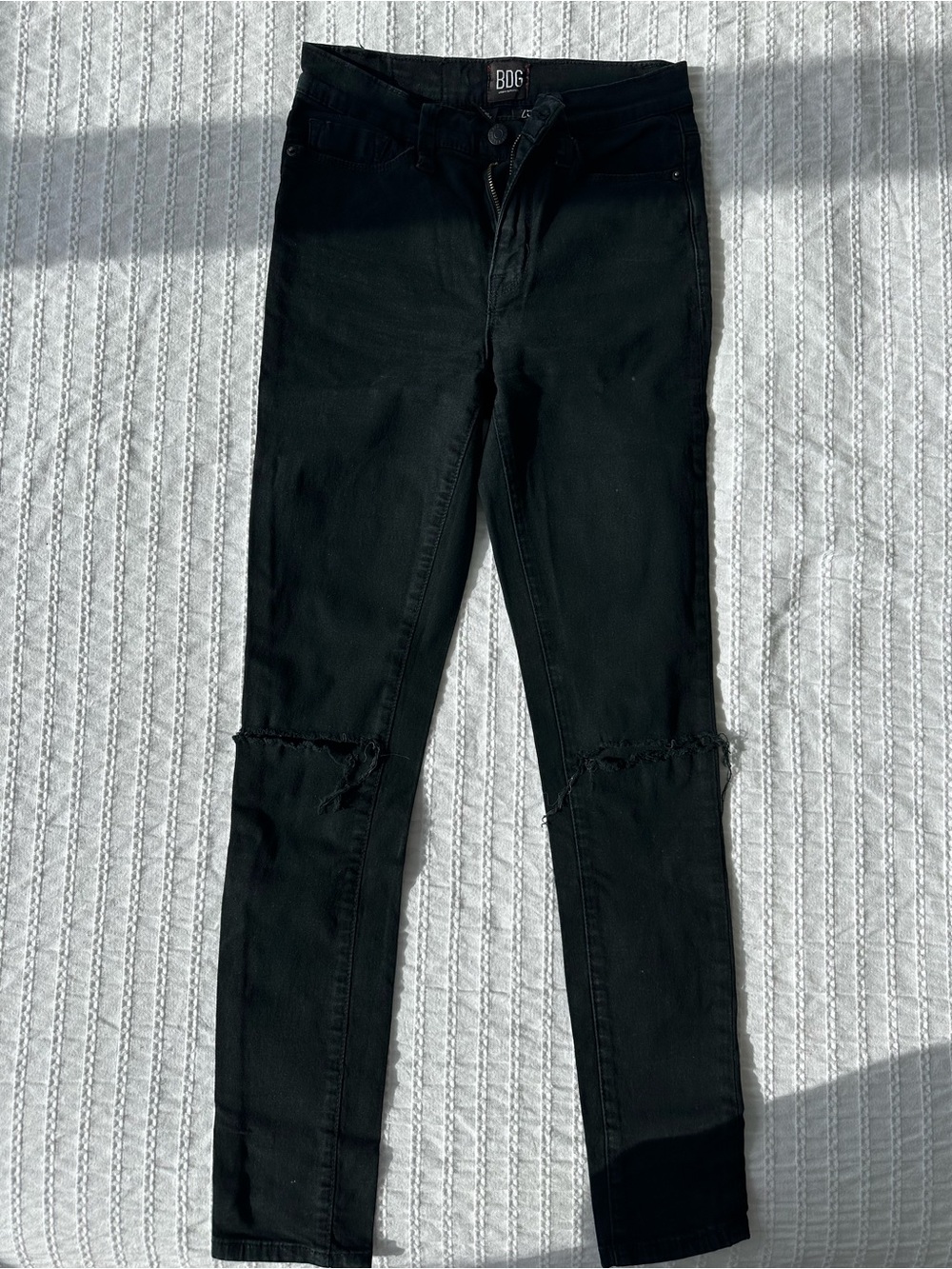 BDG: Black High-Rise Skinny Jeans with Ripped Knees
